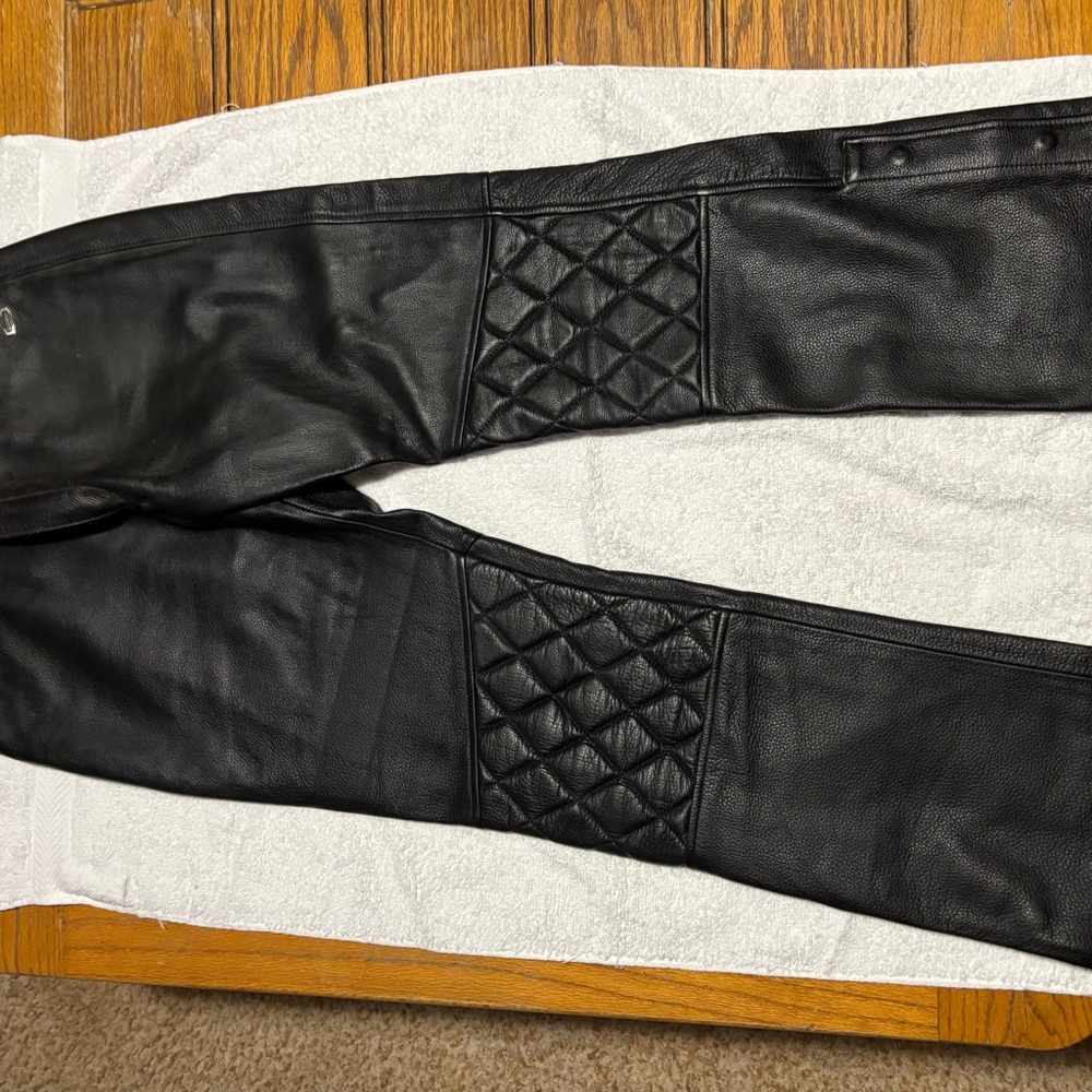 Harley-Davidson Black Leather Lined Pants with front pockets.